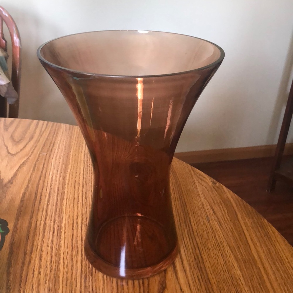 Pretty brown vase